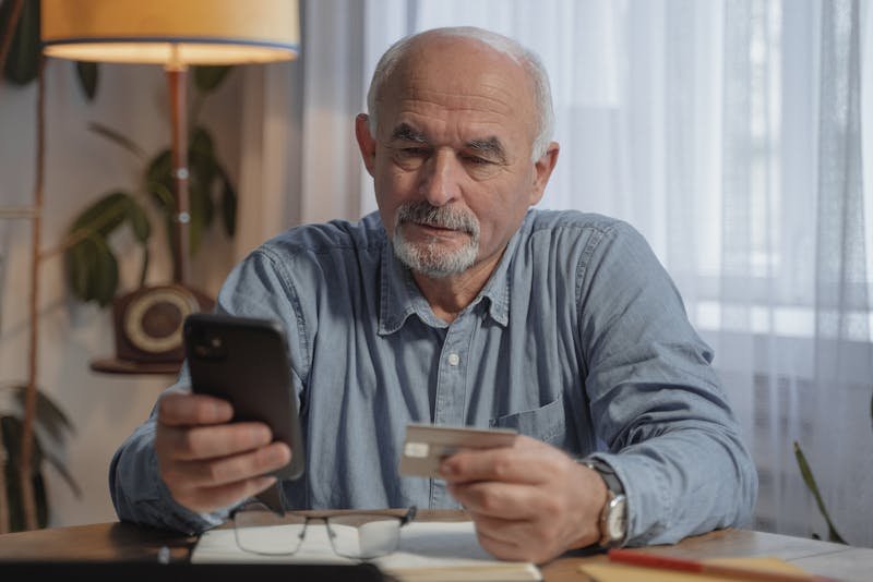 Clonaram meu cartão e agora? Saiba o que fazer Imediatamente