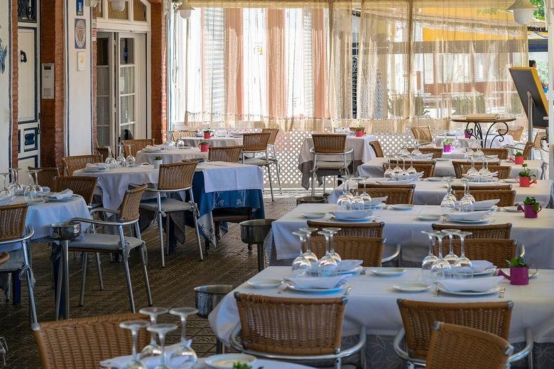 Como verificar restaurantes, deliveries e fornecedores de alimentos antes de contratar ou comprar